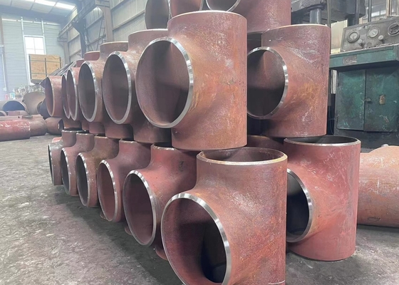 ASME B16.9 Koolstofstaal T-stuk Sch40 ASTM A234 Wpb Stuiklas T-stuk
