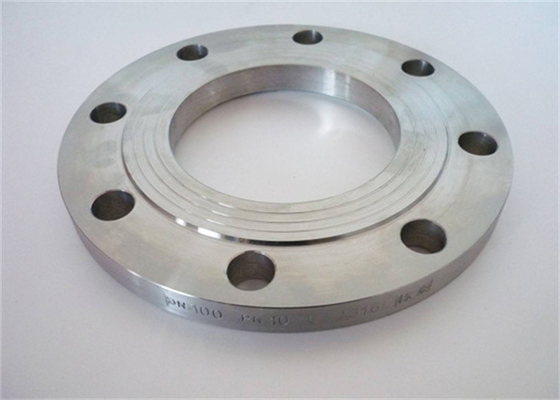 150LB 300LB 600LB ASME B16.5 voorziet Vlak Gezichtsa105 Vernis van een flens
